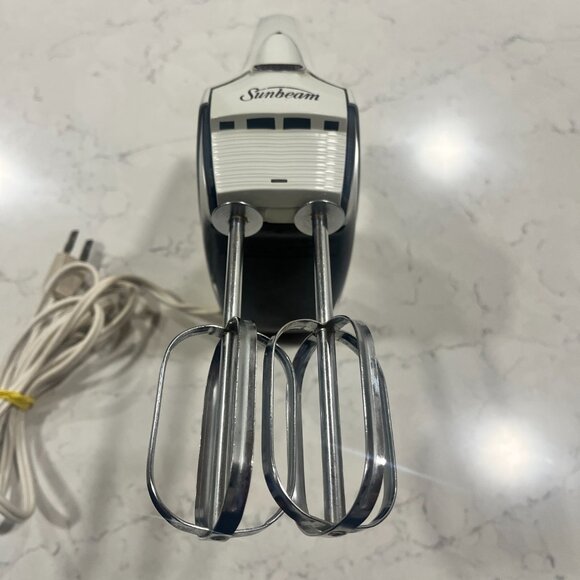 Vintage Hand Mixer Sunbeam Mixmaster Brown (Tested) 1980s Model 3 Speeds Retro - Picture 8 of 10